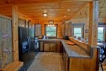 Papa Bear`s Den - Fully Equipped Kitchen 